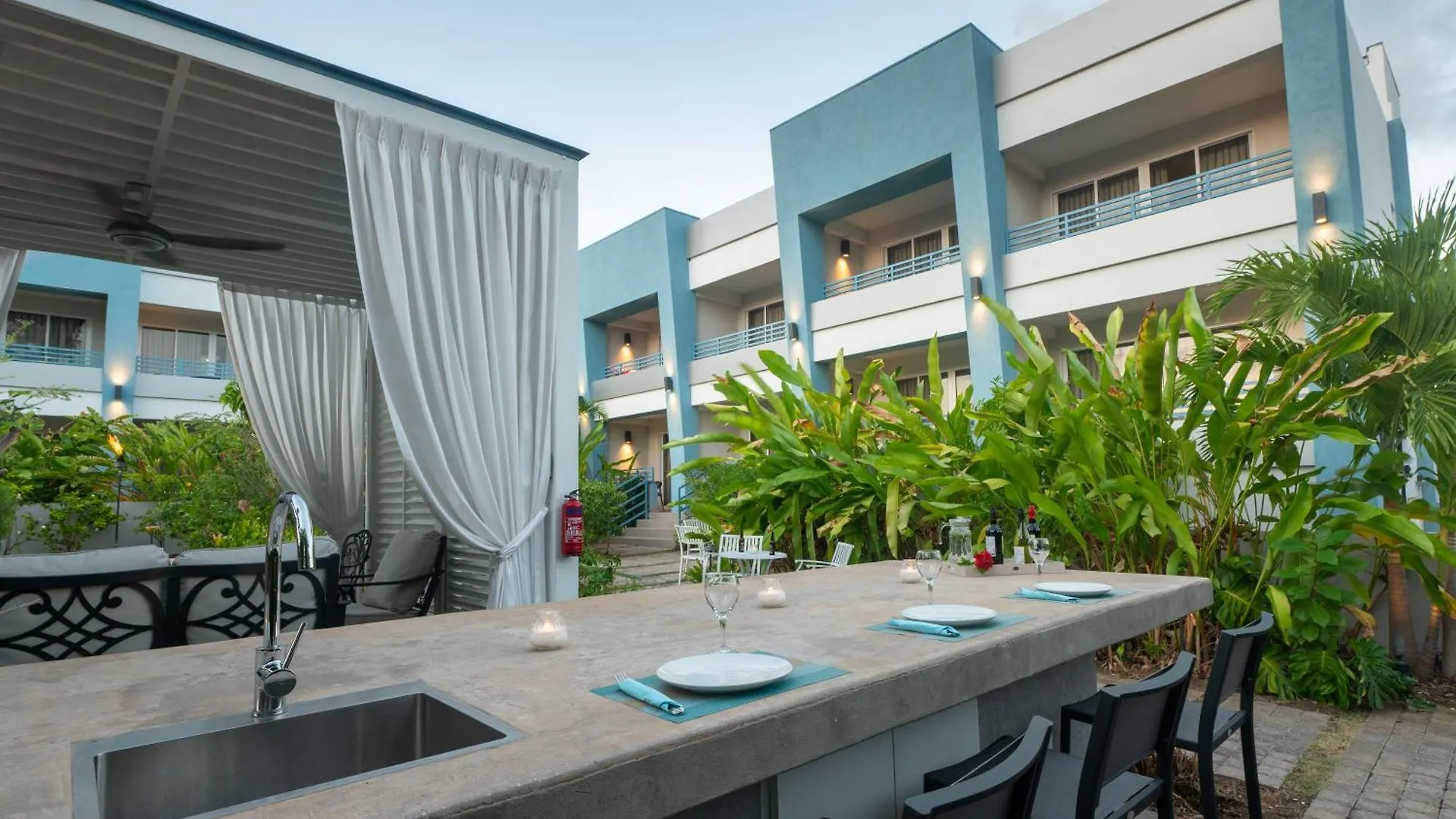 Blue Haven Holiday Apartments Christ Church Barbados